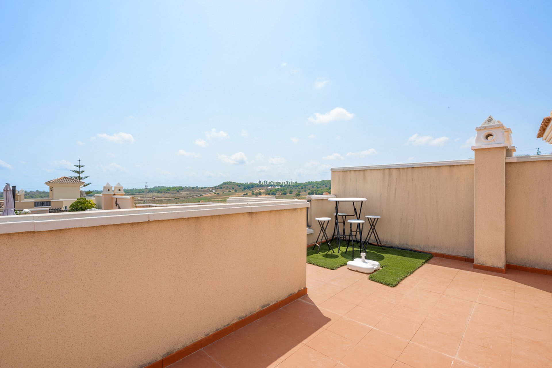 Wederverkoop - HUIS -
SAN MIGUEL DE SALINAS - Costa Blanca