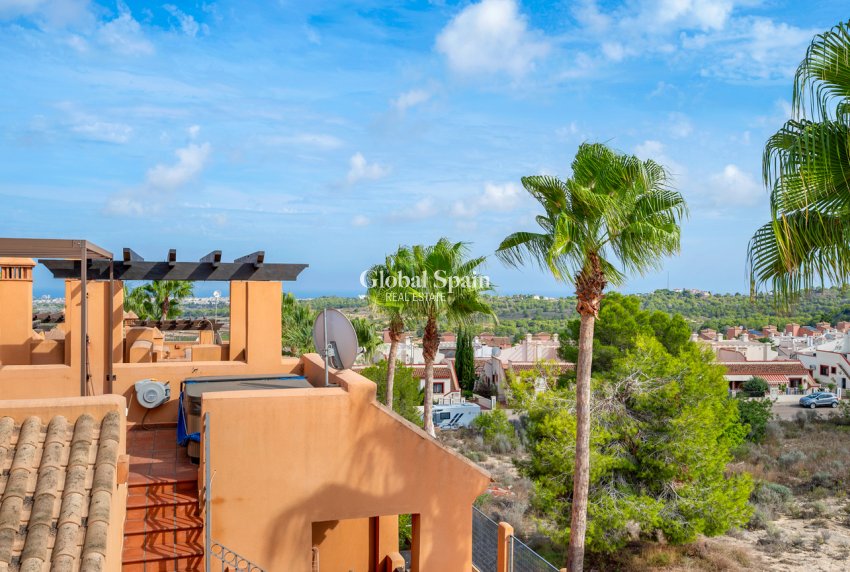 Wederverkoop - HUIS -
SAN MIGUEL DE SALINAS - Costa Blanca