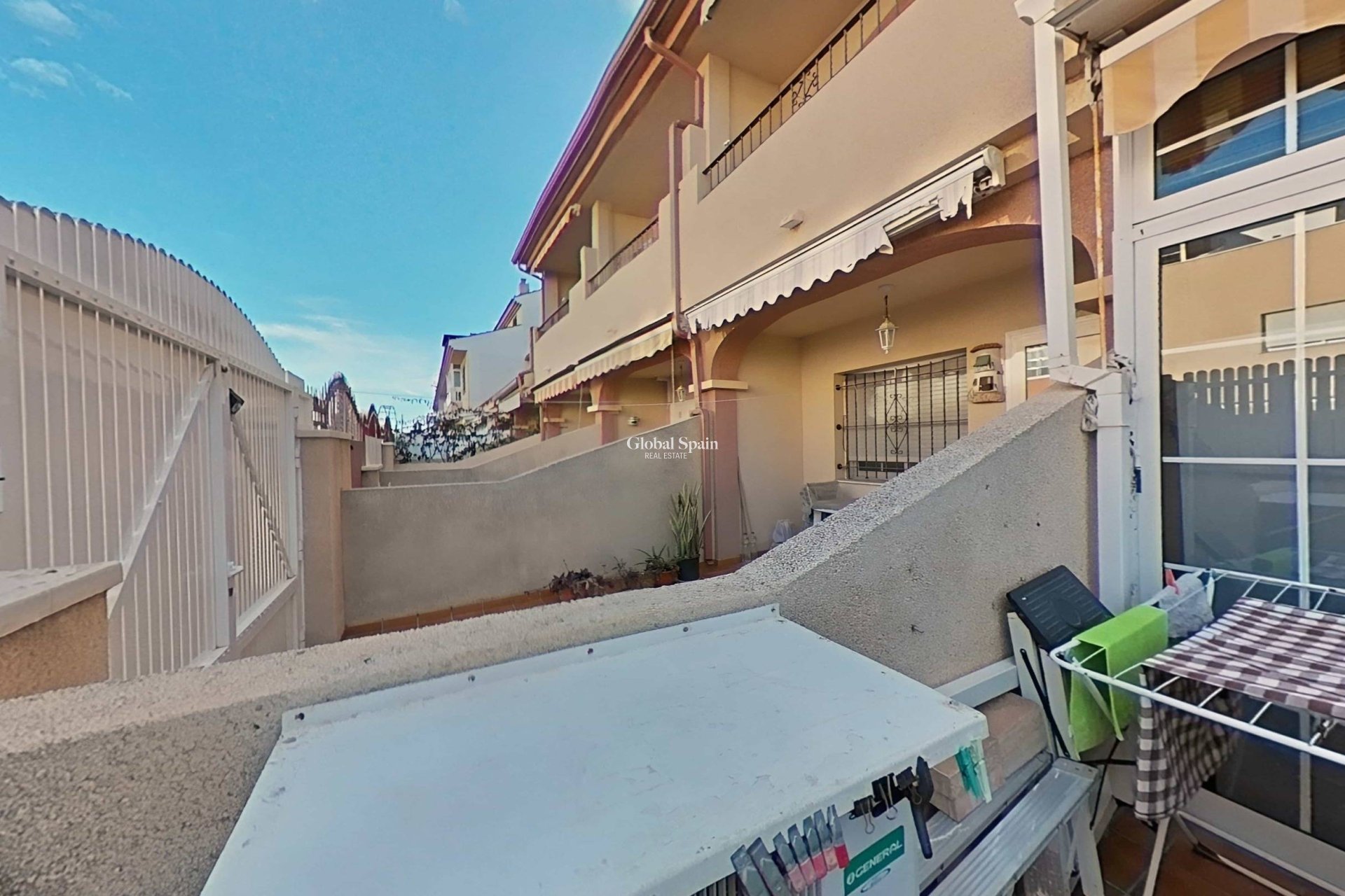 Wederverkoop - HUIS -
SAN PEDRO DEL PINATAR - El salero