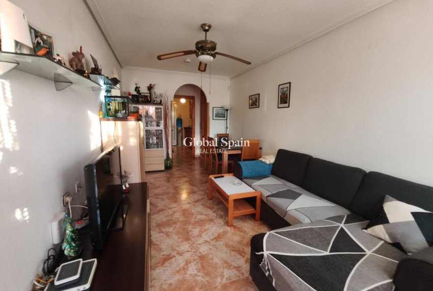 Wederverkoop - HUIS -
SAN PEDRO DEL PINATAR - Lo pagan