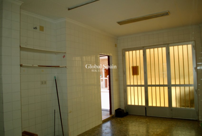 Wederverkoop - Huis -
SAN PEDRO DEL PINATAR - Los Antolinos