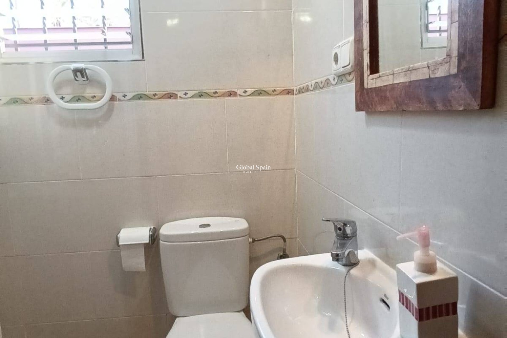 Wederverkoop - HUIS -
SAN PEDRO DEL PINATAR - Los Cuarteros