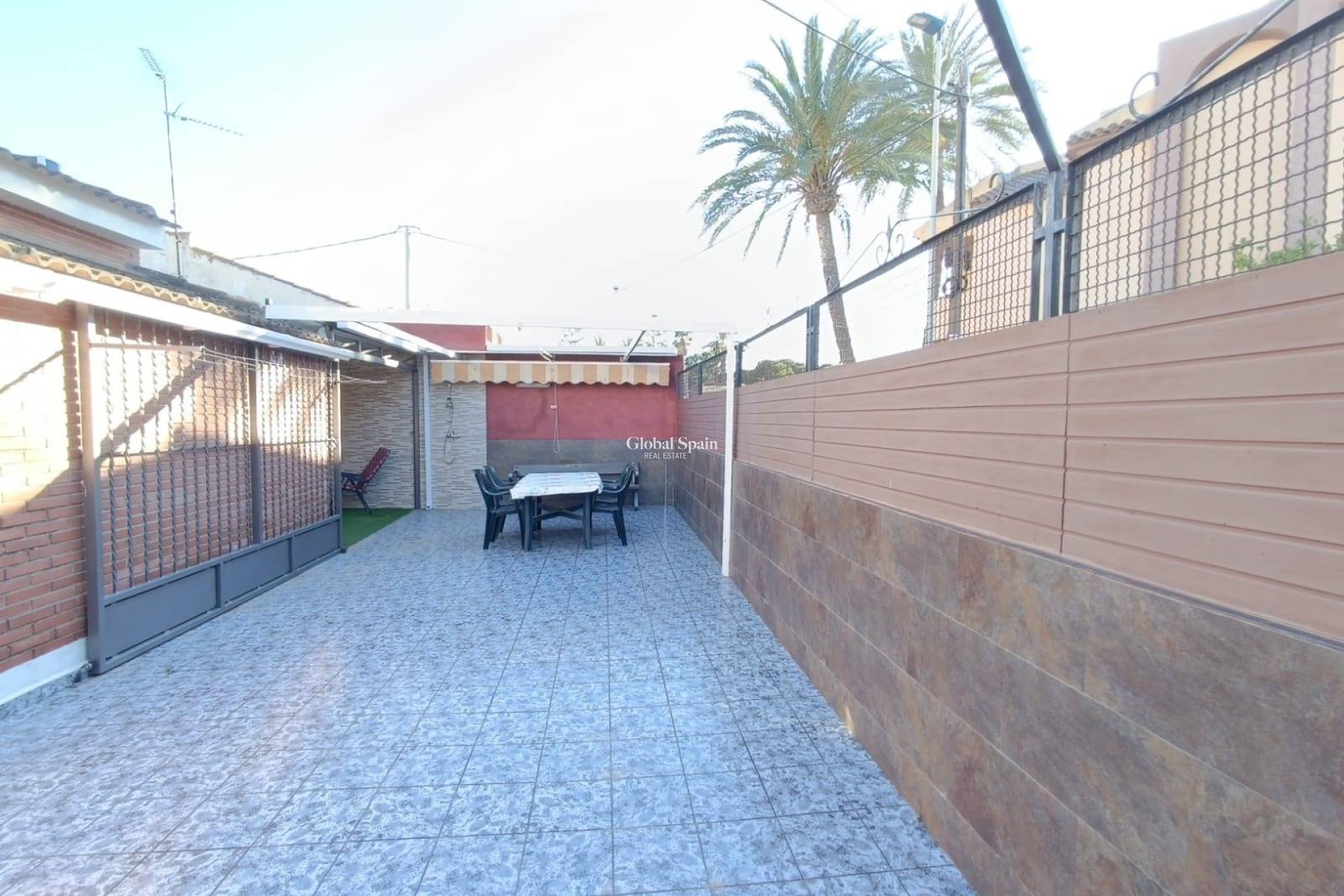 Wederverkoop - HUIS -
SAN PEDRO DEL PINATAR - Los Cuarteros
