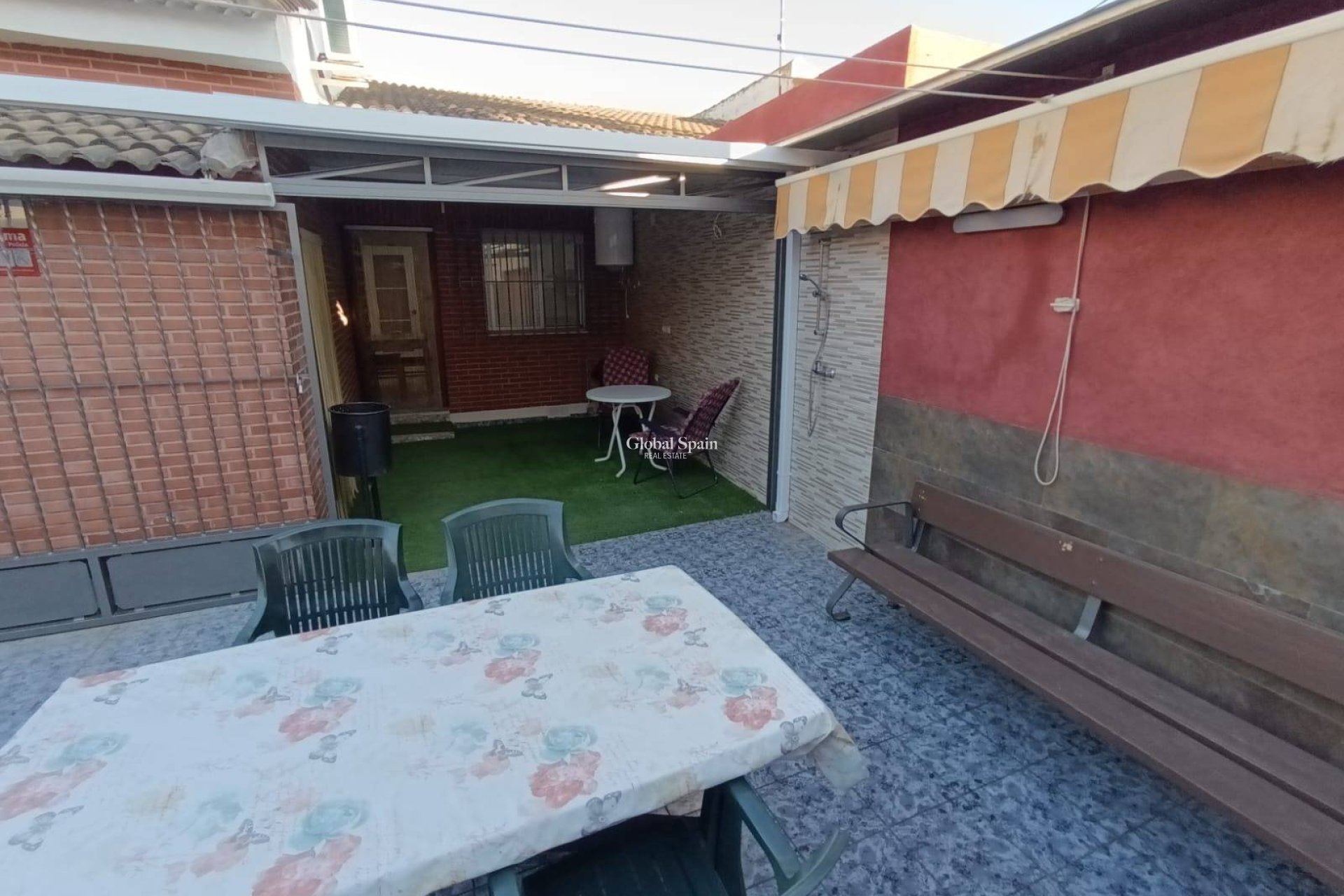 Wederverkoop - HUIS -
SAN PEDRO DEL PINATAR - Los Cuarteros