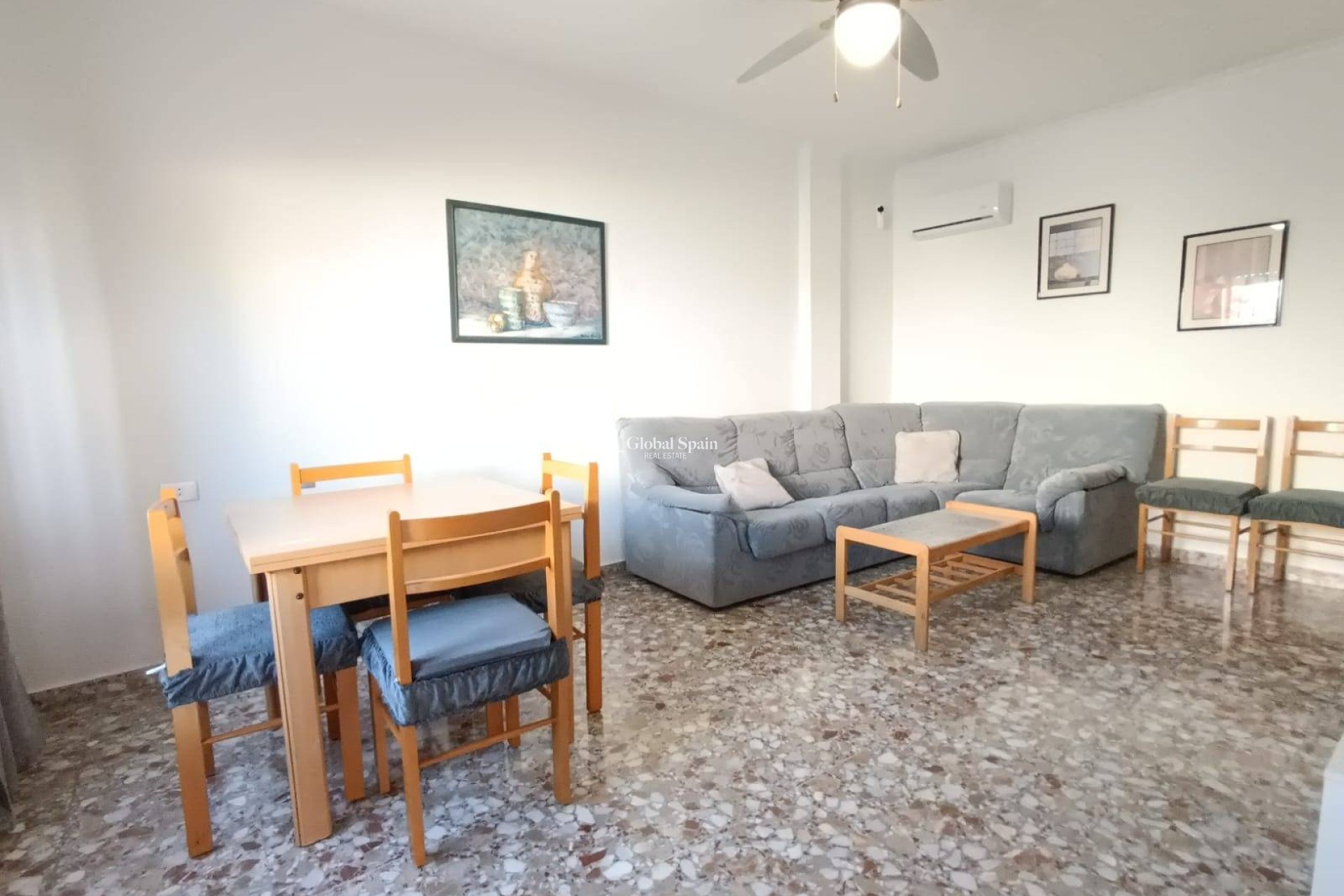 Wederverkoop - HUIS -
SAN PEDRO DEL PINATAR - Los Cuarteros