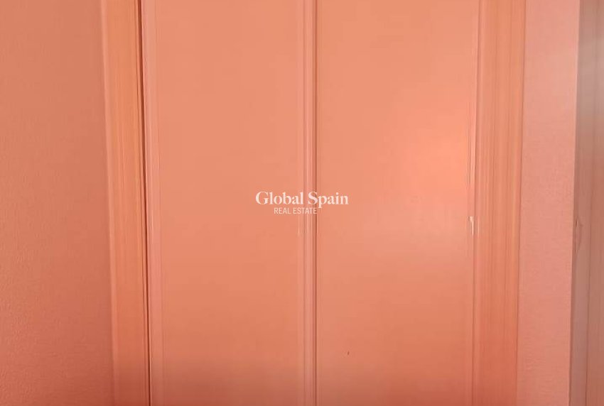 Wederverkoop - HUIS -
SAN PEDRO DEL PINATAR - Los Peñascos-el Salero-los Imbernones