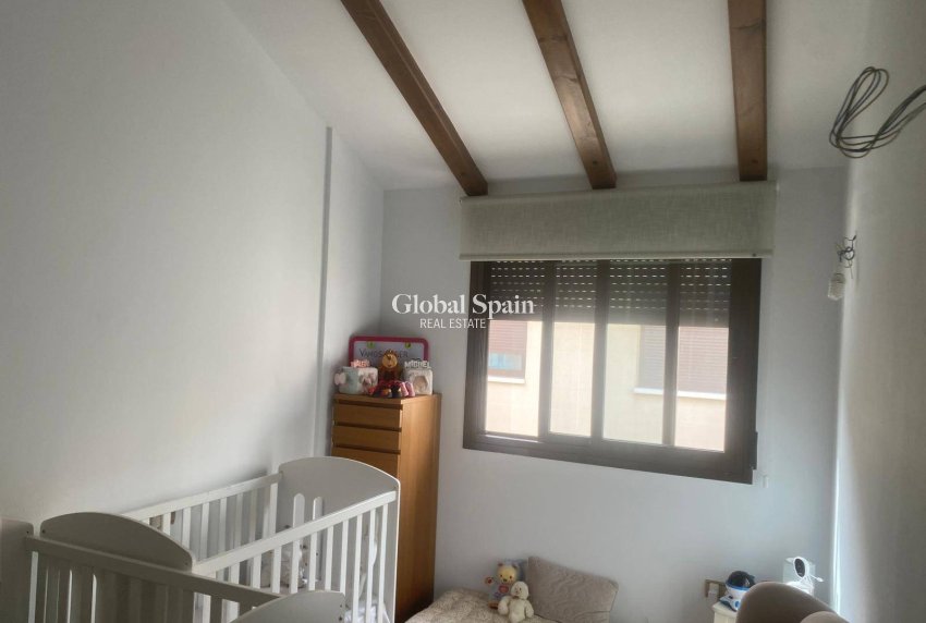 Wederverkoop - HUIS -
SAN PEDRO DEL PINATAR - Villaalegría