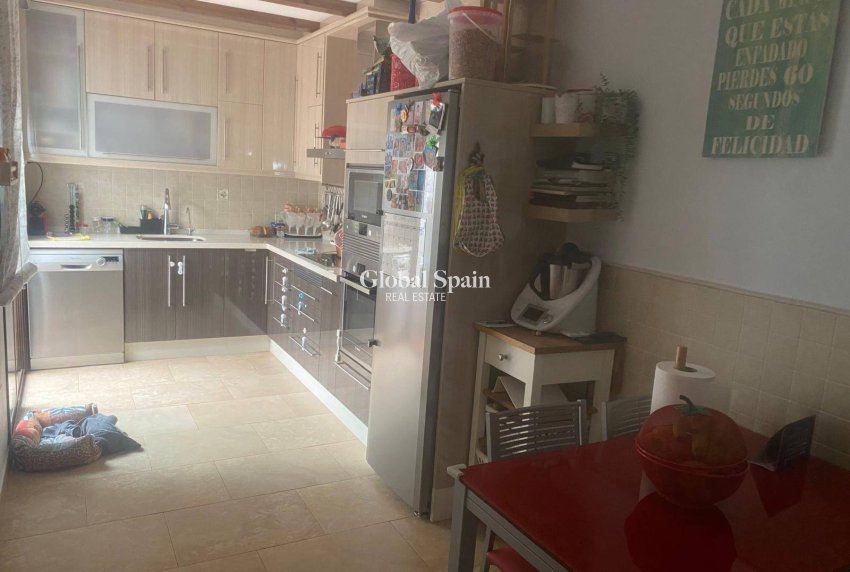 Wederverkoop - HUIS -
SAN PEDRO DEL PINATAR - Villaalegría