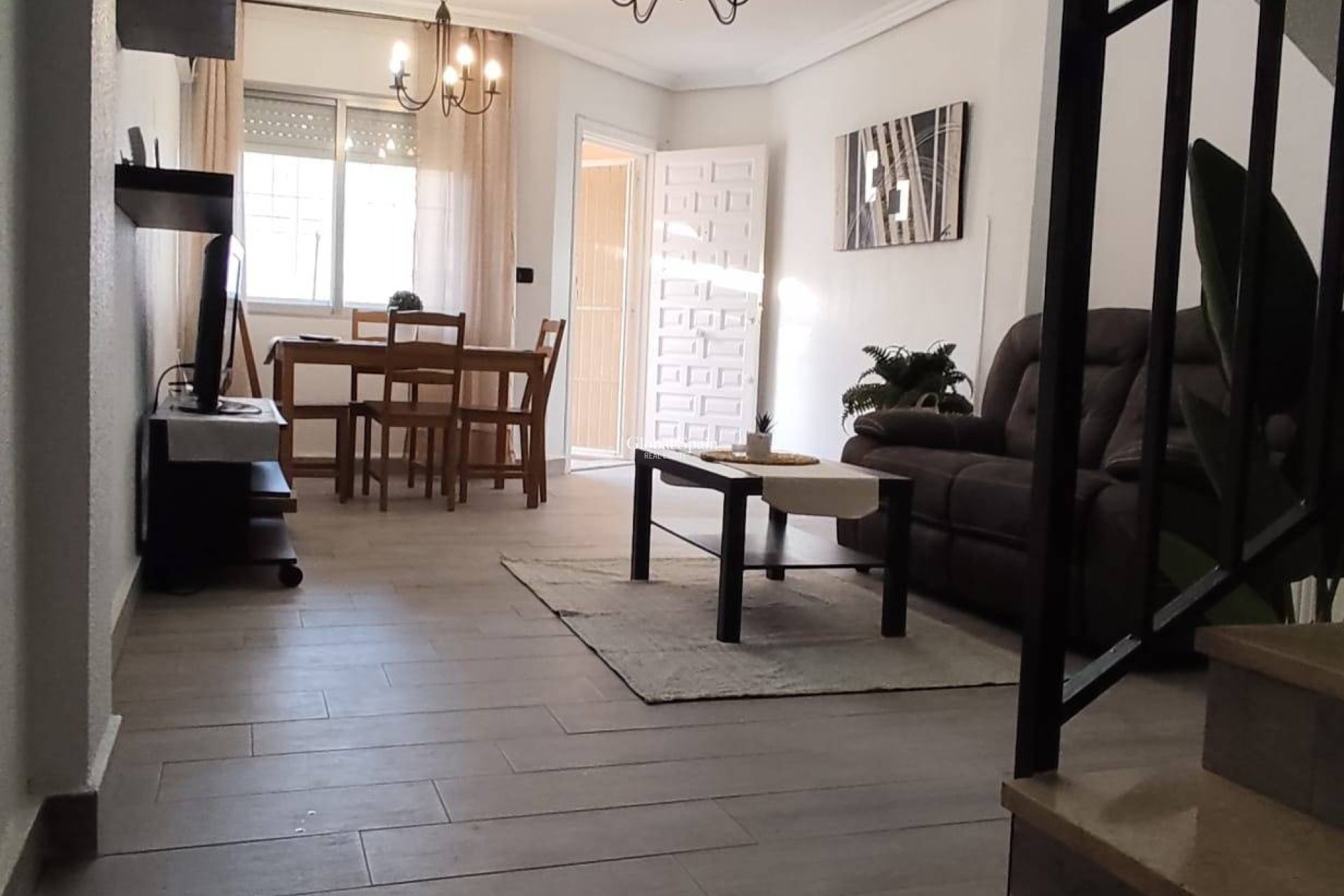 Wederverkoop - HUIS -
SAN PEDRO DEL PINATAR - Villananitos