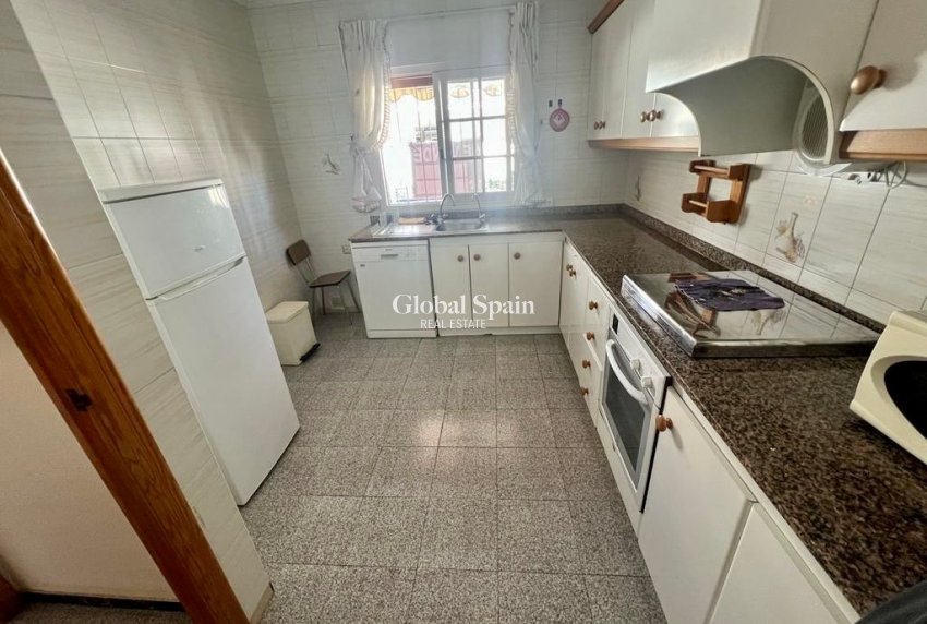 Wederverkoop - HUIS -
SANTA POLA - Costa Blanca