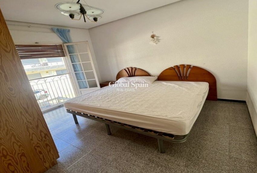 Wederverkoop - HUIS -
SANTA POLA - Costa Blanca