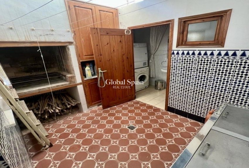 Wederverkoop - HUIS -
SANTA POLA - Costa Blanca