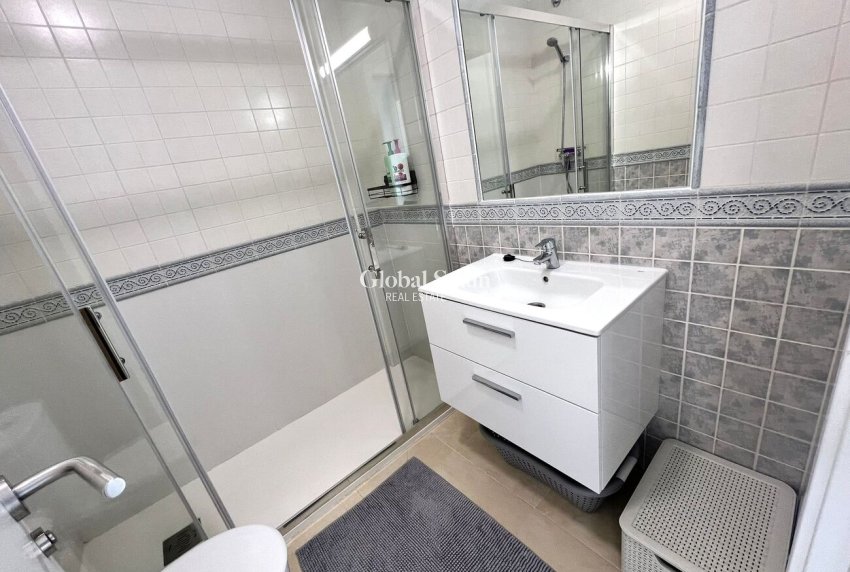 Wederverkoop - HUIS -
SANTA ROSALÍA - Costa Calida