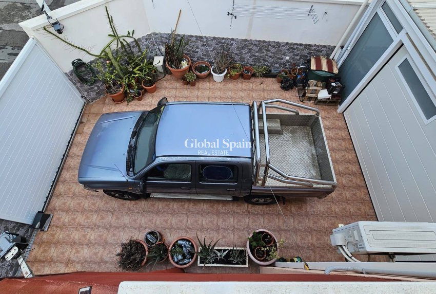 Wederverkoop - HUIS -
SANTIAGO DE LA RIBERA - Playa De Santiago De La Ribera