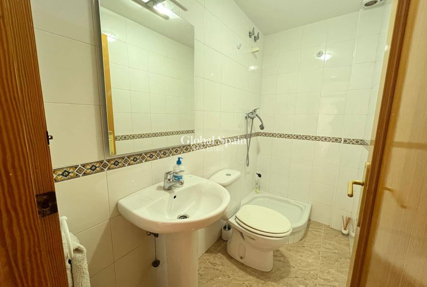 Wederverkoop - HUIS -
SANTIAGO DE LA RIBERA - San Blas