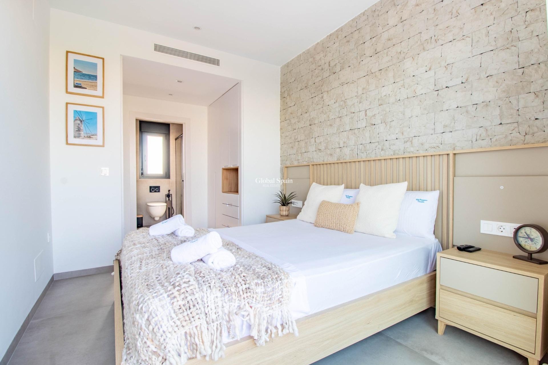 Wederverkoop - Huis -
Santiago de la ribera - zona san blas