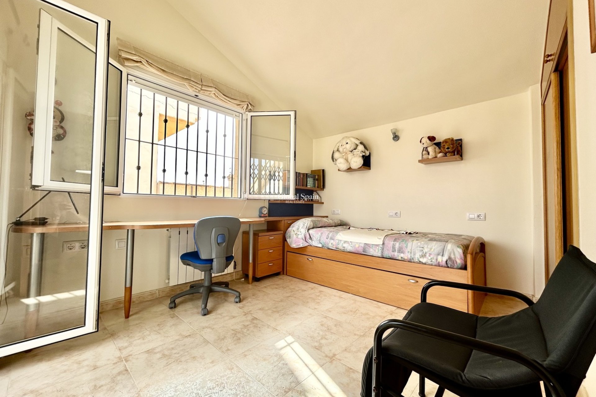 Wederverkoop - HUIS -
TORRE DE LA HORADADA - Costa Blanca