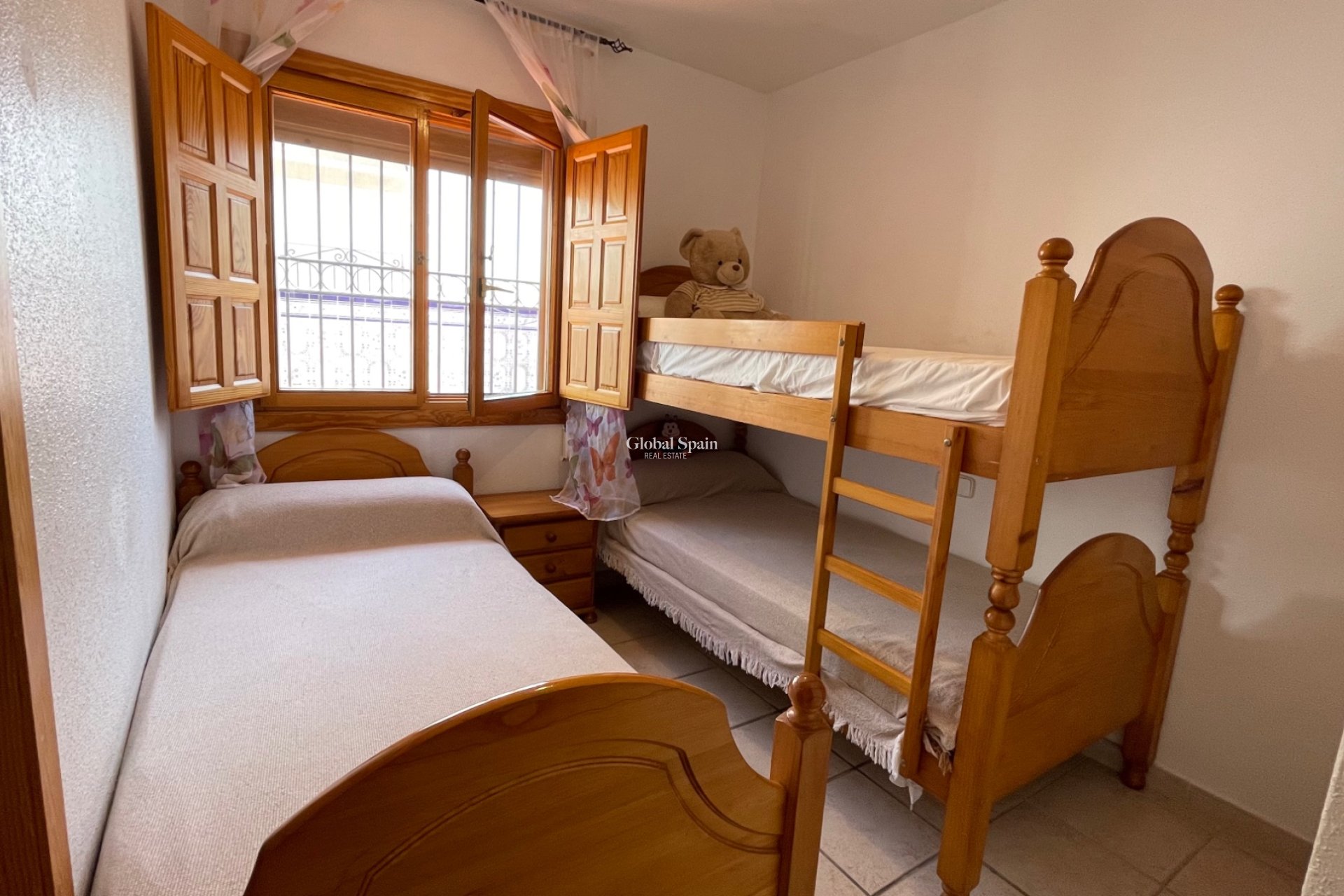 Wederverkoop - HUIS -
TORRE DE LA HORADADA - Costa Blanca