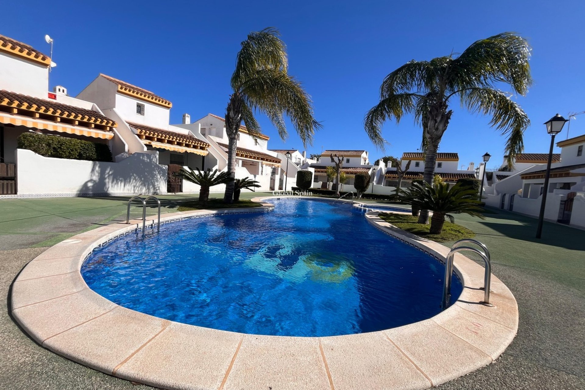 Wederverkoop - HUIS -
TORRE DE LA HORADADA - Costa Blanca