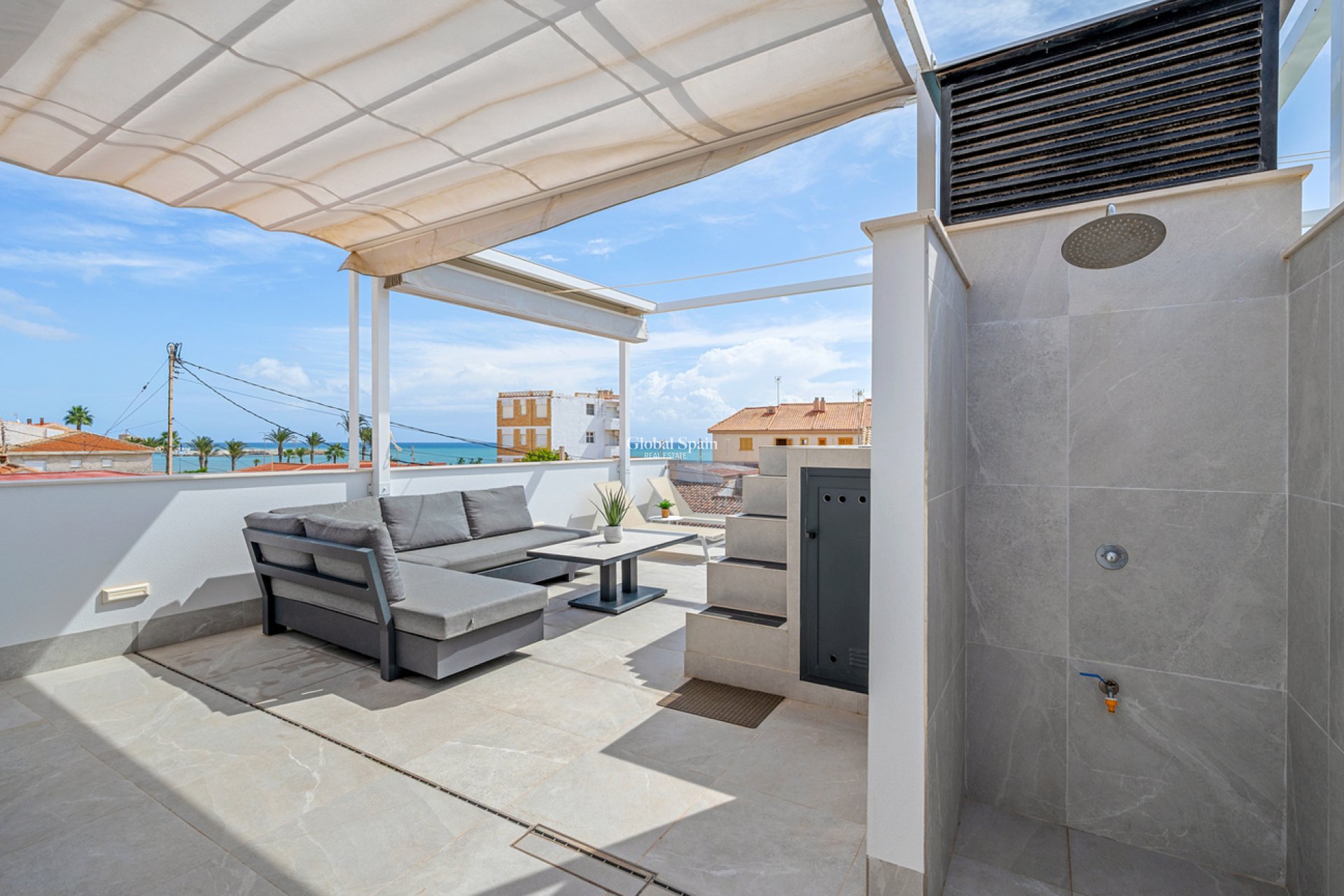 Wederverkoop - HUIS -
TORRE DE LA HORADADA - Costa Blanca