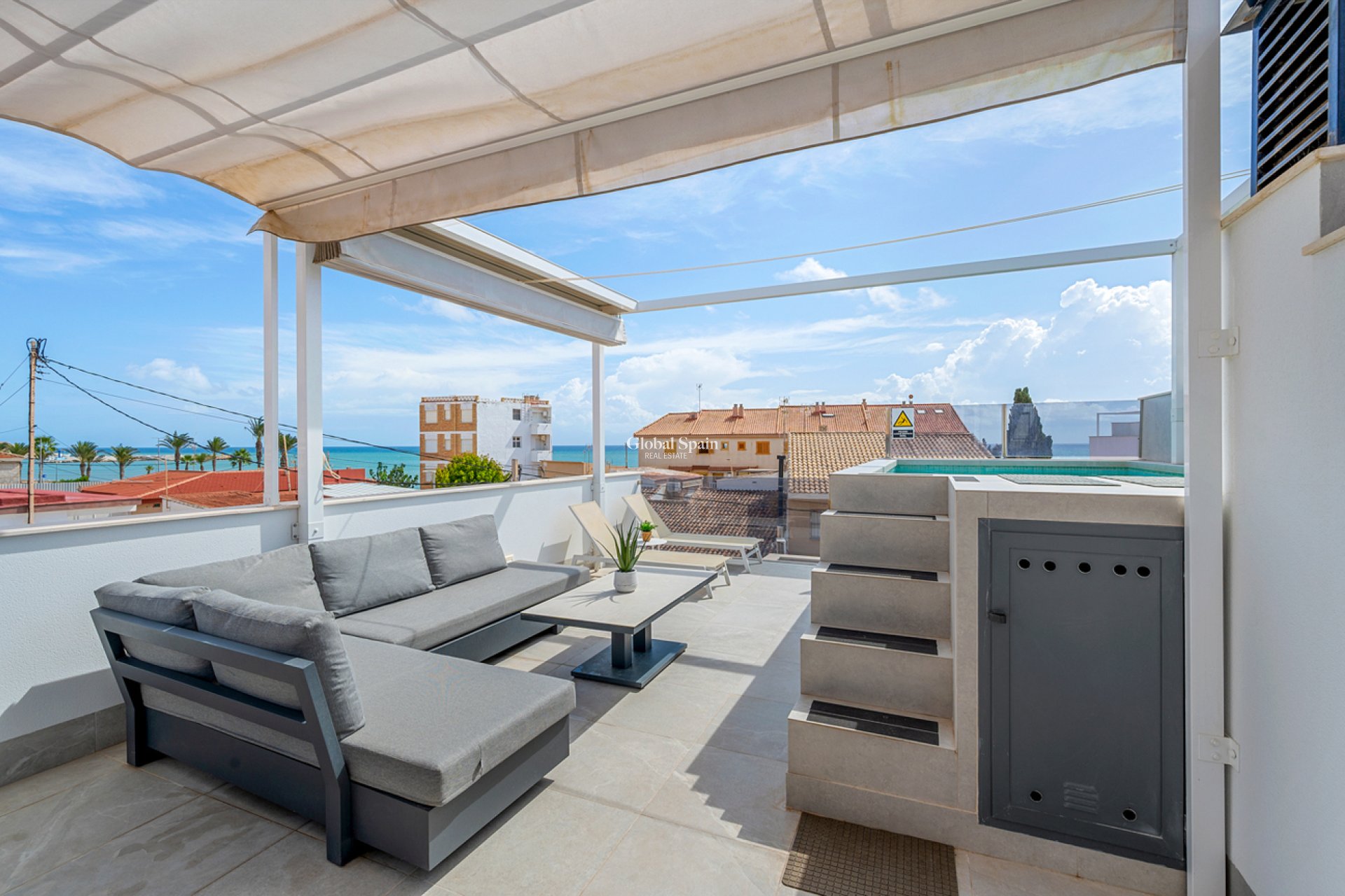 Wederverkoop - HUIS -
TORRE DE LA HORADADA - Costa Blanca