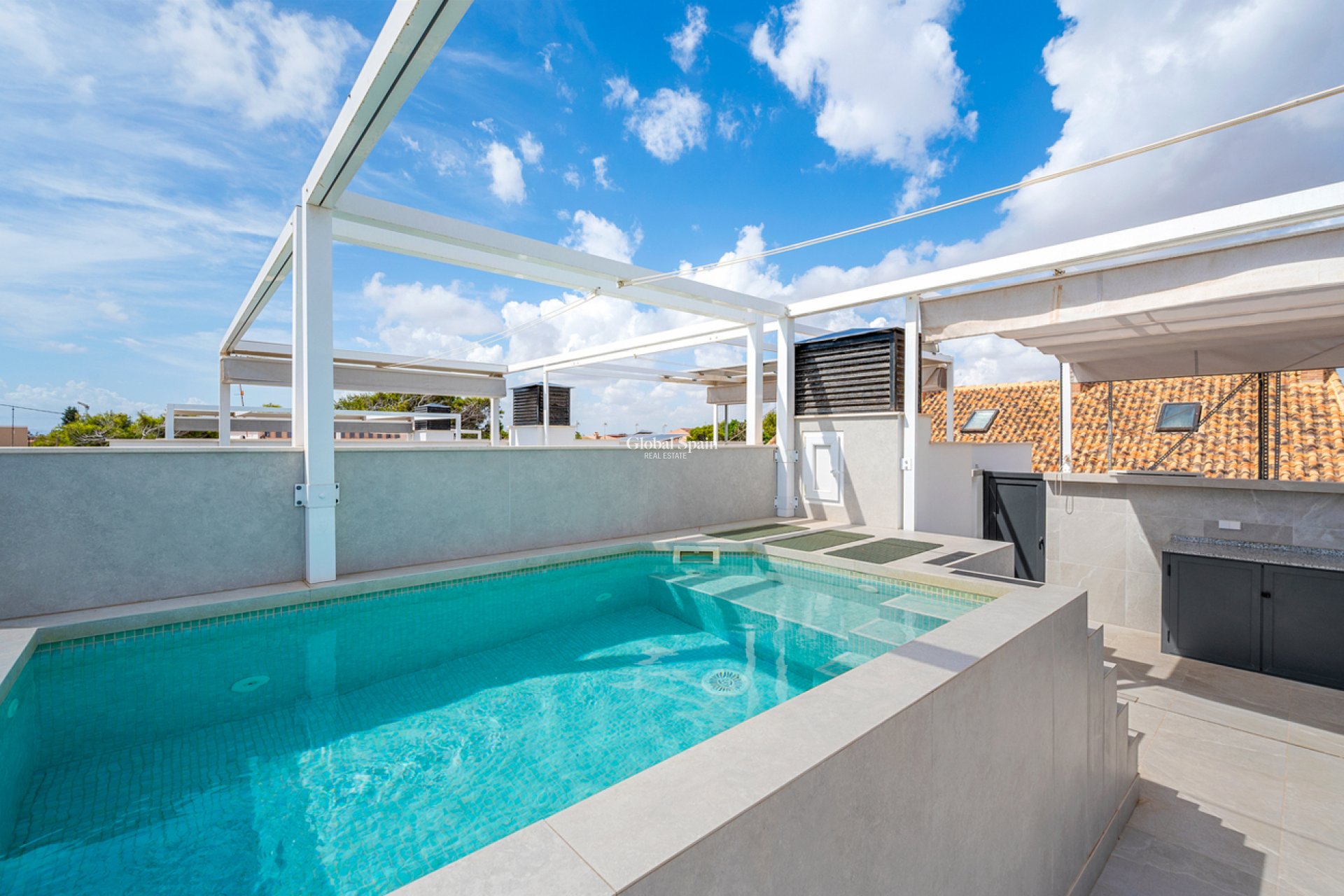 Wederverkoop - HUIS -
TORRE DE LA HORADADA - Costa Blanca