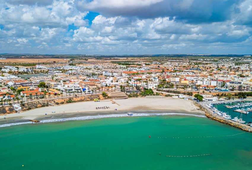 Wederverkoop - HUIS -
TORRE DE LA HORADADA - Costa Blanca