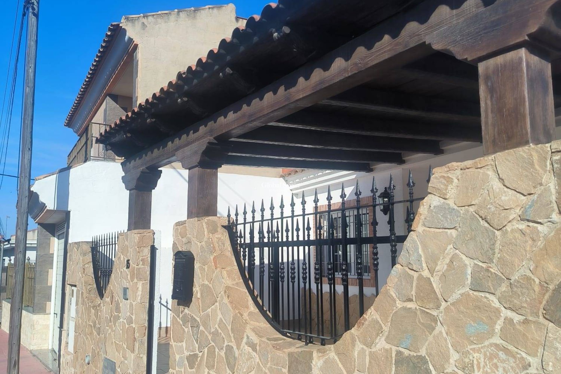 Wederverkoop - HUIS -
TORRE PACHECO - Balsicas