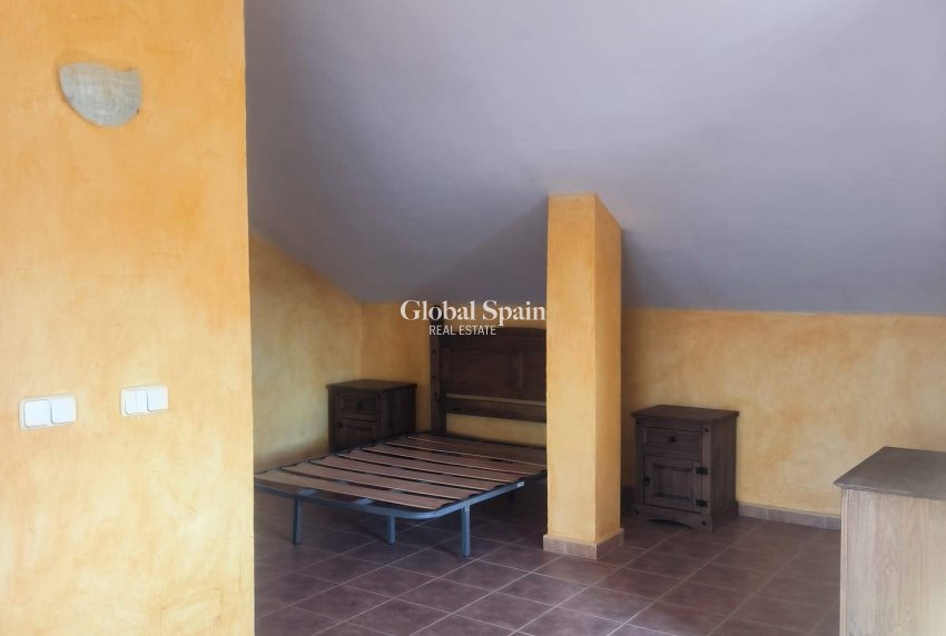 Wederverkoop - HUIS -
TORRE PACHECO - Balsicas