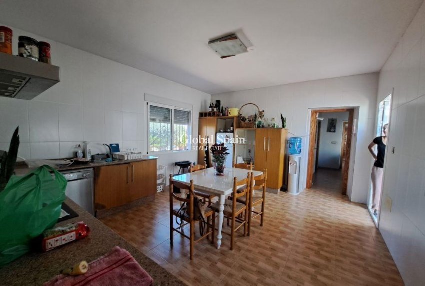 Wederverkoop - HUIS -
TORRE PACHECO - Murcia