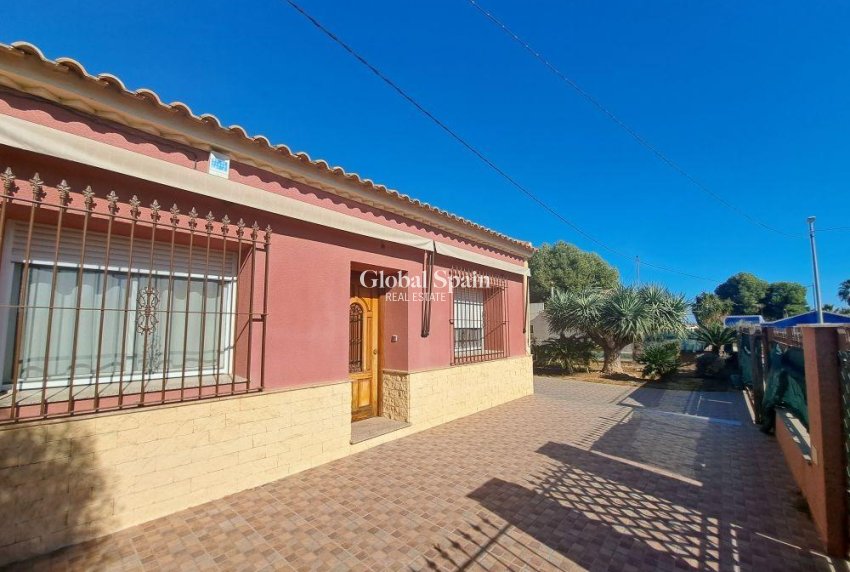 Wederverkoop - HUIS -
TORRE PACHECO - Murcia