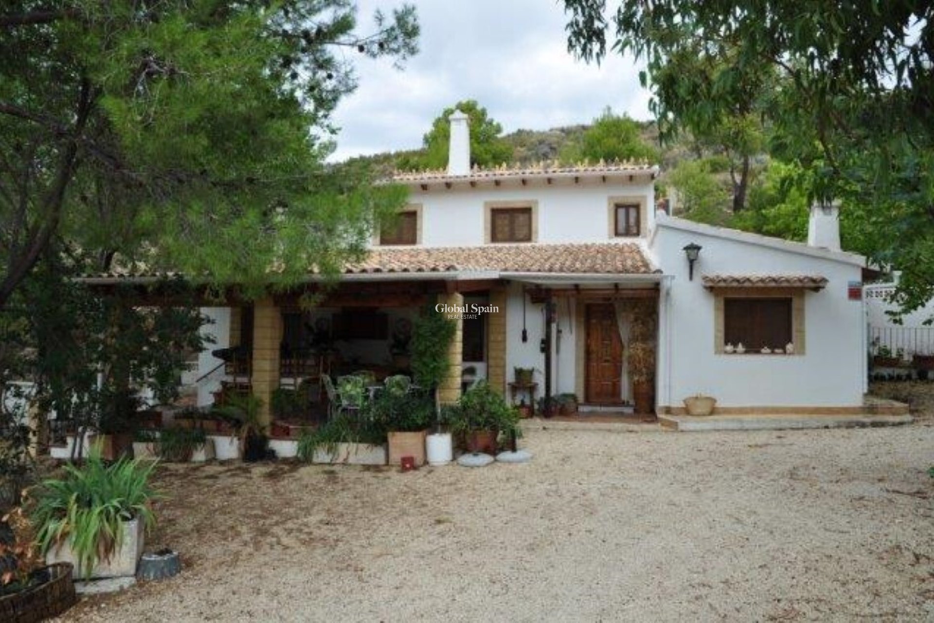 Wederverkoop - HUIS -
TORREMANZANAS - Costa Blanca