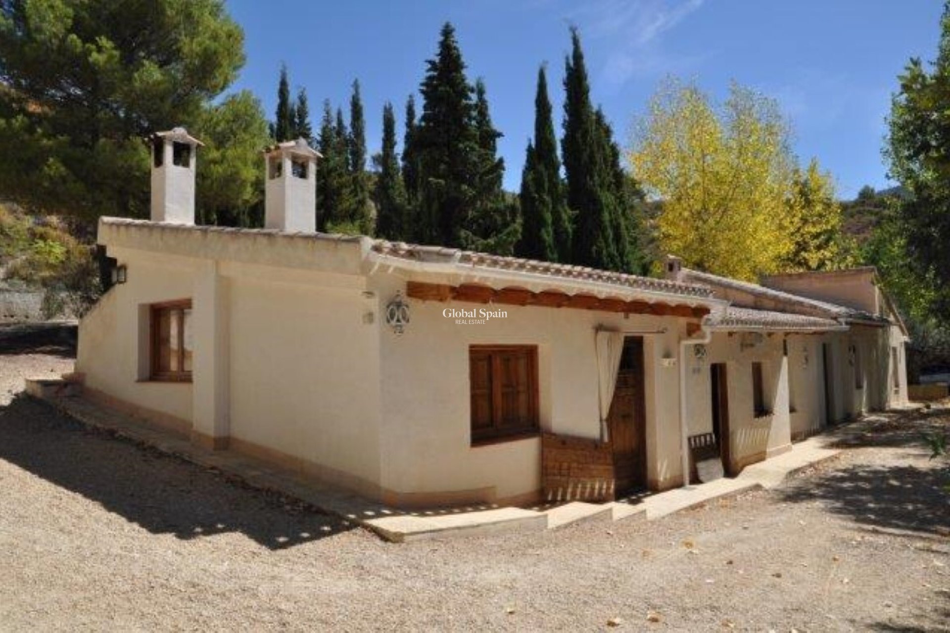 Wederverkoop - HUIS -
TORREMANZANAS - Costa Blanca