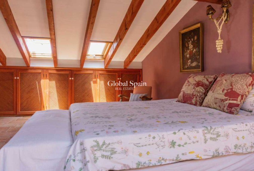 Wederverkoop - HUIS -
TORREMENDO - Costa Blanca