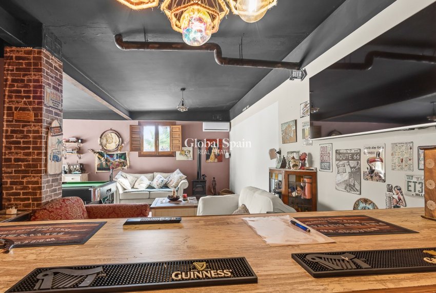 Wederverkoop - HUIS -
TORREMENDO - Costa Blanca