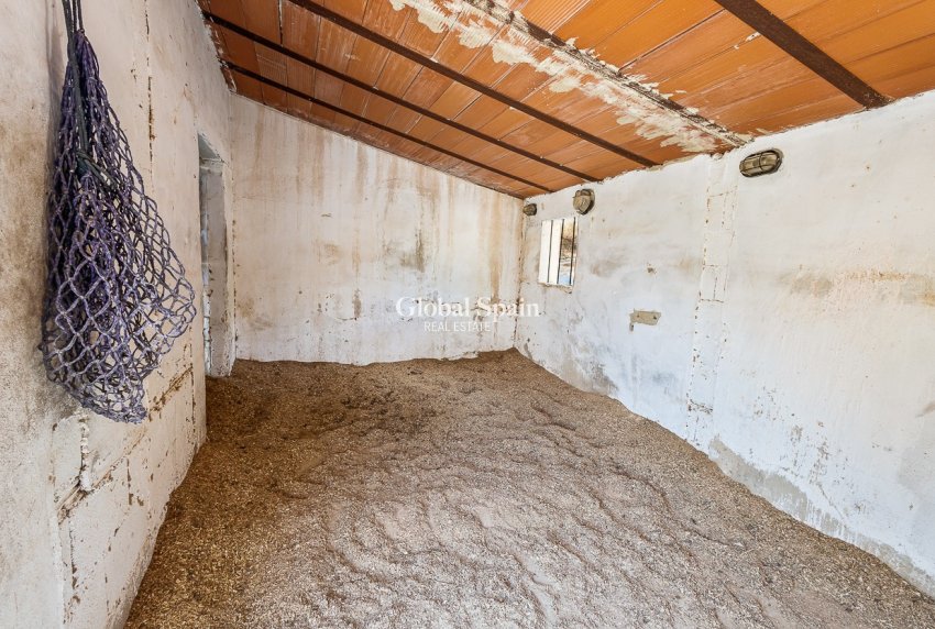 Wederverkoop - HUIS -
TORREMENDO - Costa Blanca