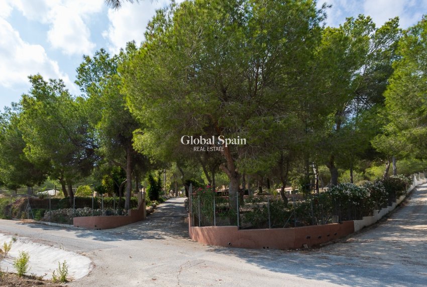 Wederverkoop - HUIS -
TORREMENDO - Costa Blanca