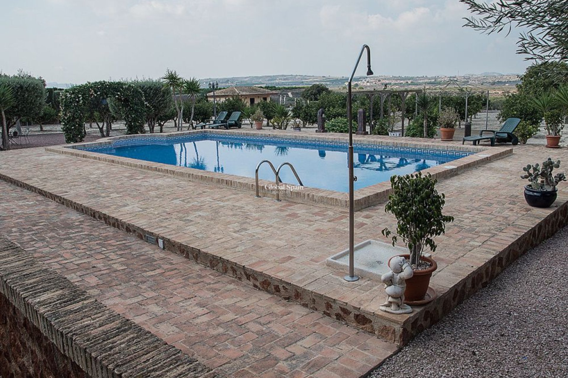 Wederverkoop - HUIS -
TORREMENDO - Torremendo