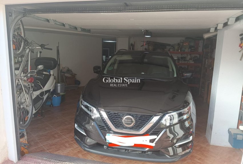 Wederverkoop - HUIS -
TORREVIEJA - Acequion