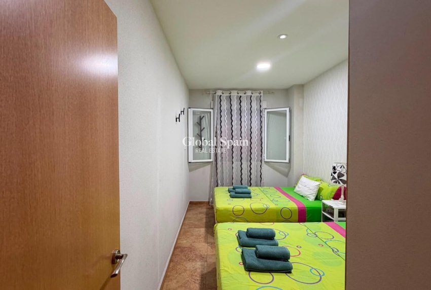 Wederverkoop - HUIS -
TORREVIEJA - Acequion