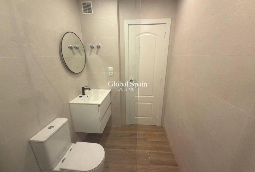 Wederverkoop - HUIS -
TORREVIEJA - Aguas Nuevas