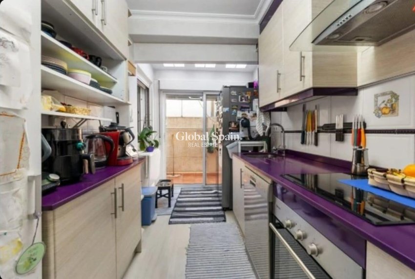 Wederverkoop - HUIS -
TORREVIEJA - Aguas Nuevas