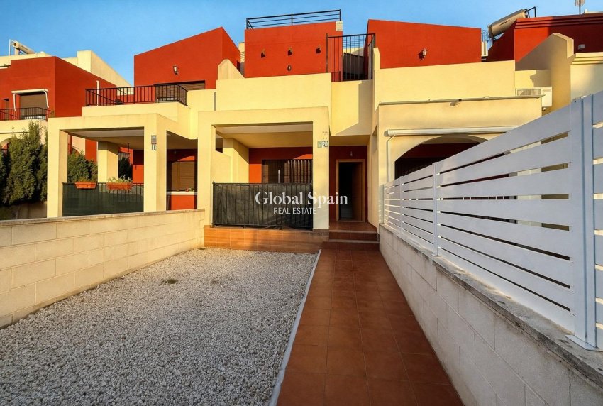 Wederverkoop - HUIS -
TORREVIEJA - Aguas Nuevas