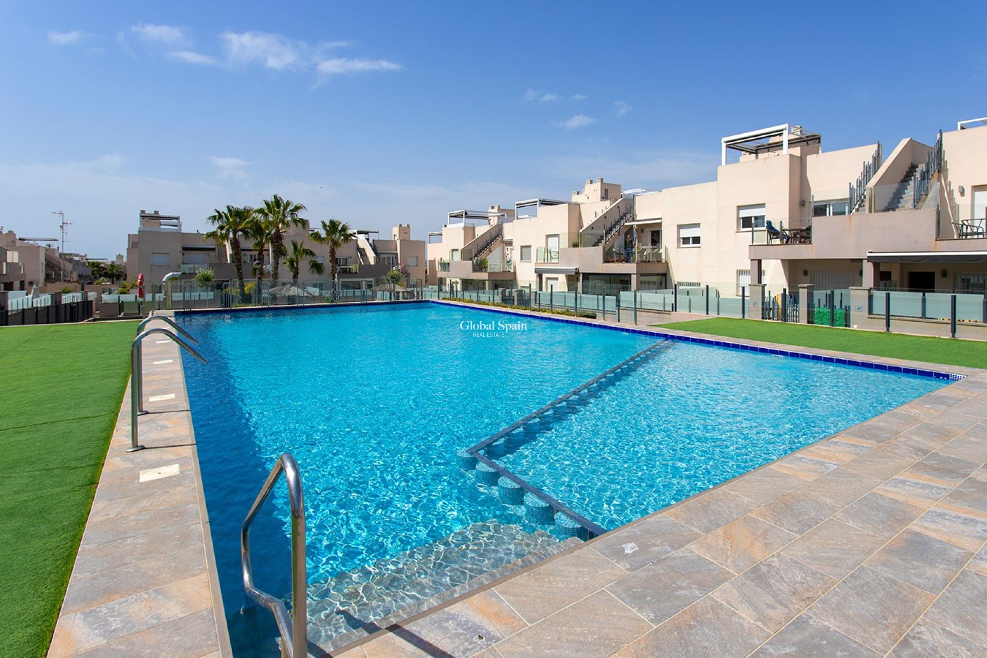 Wederverkoop - HUIS -
TORREVIEJA - Aguas Nuevas
