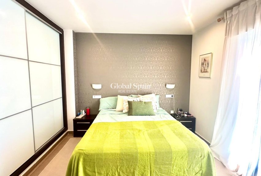 Wederverkoop - HUIS -
TORREVIEJA - Aguas Nuevas