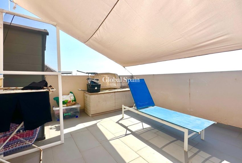 Wederverkoop - HUIS -
TORREVIEJA - Aguas Nuevas