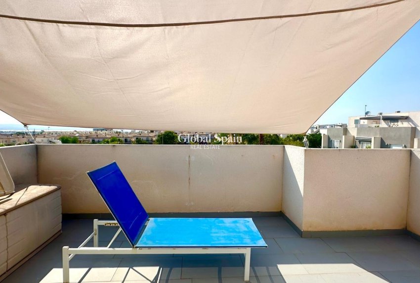 Wederverkoop - HUIS -
TORREVIEJA - Aguas Nuevas