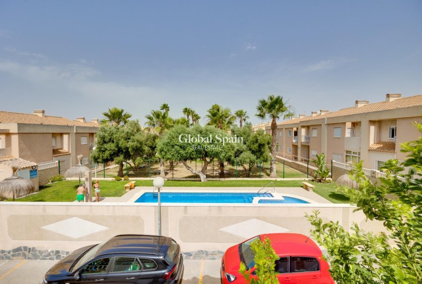 Wederverkoop - HUIS -
TORREVIEJA - Aguas Nuevas