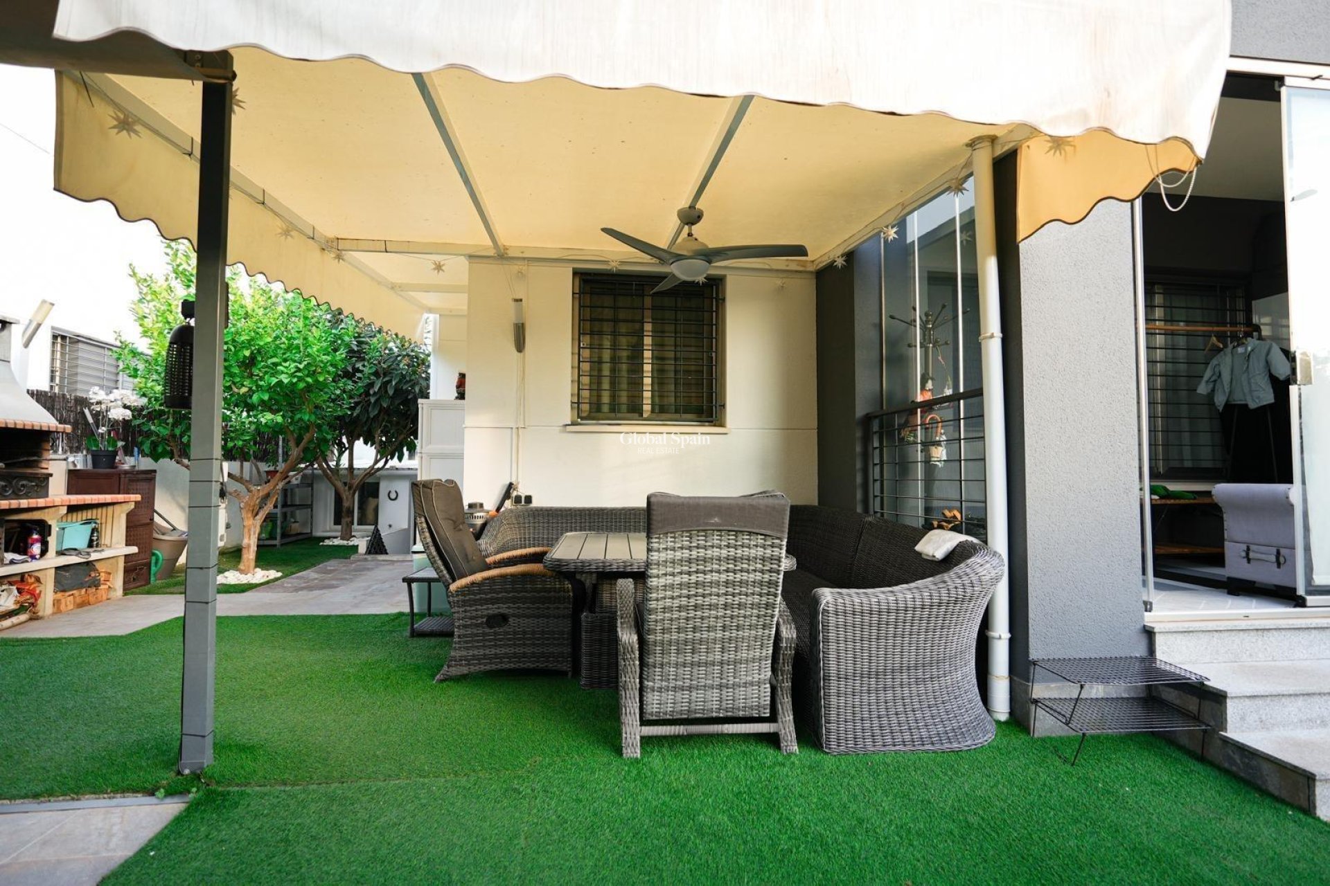 Wederverkoop - HUIS -
TORREVIEJA - Aguas Nuevas