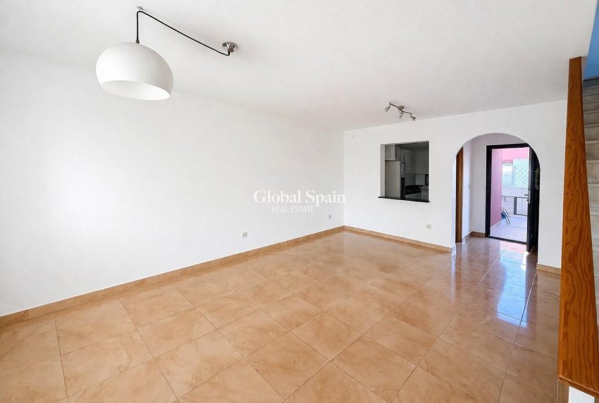 Wederverkoop - HUIS -
TORREVIEJA - Aguas Nuevas